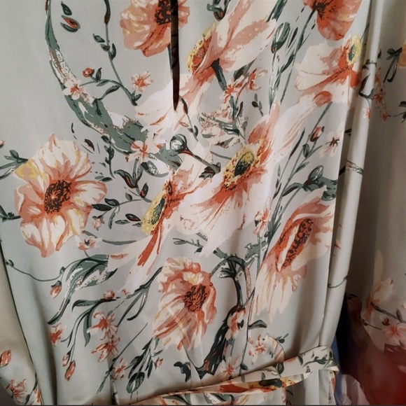 Floral Flowy Vici Mini Dress - Medium - Picture 6 of 7